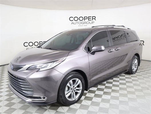 2022 Toyota Sienna Limited in Oklahoma City, OK - Joe Cooper Ford Group